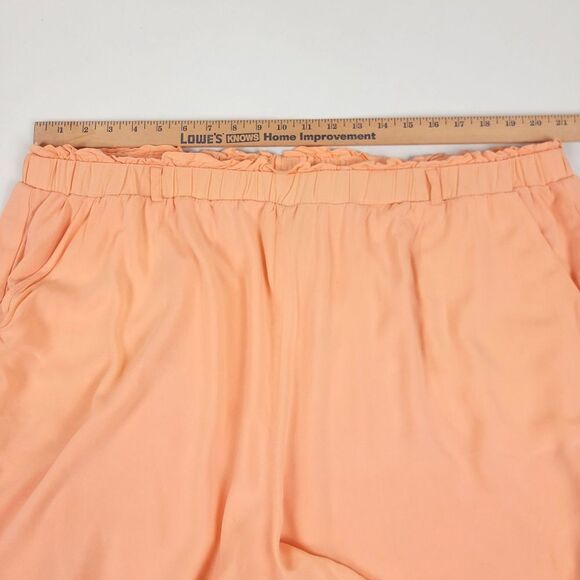 TORRID 4 Inch Pull On Stretch Challis Mid Rise Short Peach Boho Plus Size 3X - Picture 4 of 6